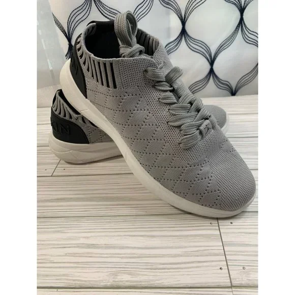 Danskin Women's Success Lace-up Sneaker - Picture 1 of 12